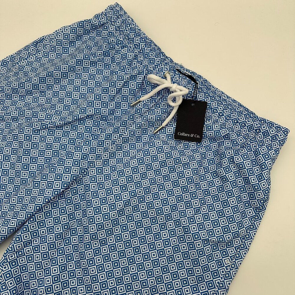 Collars & Co Men's Riviera Geometric Print 7" Lined Swim Trunks, Size 2XL,‎ Blue